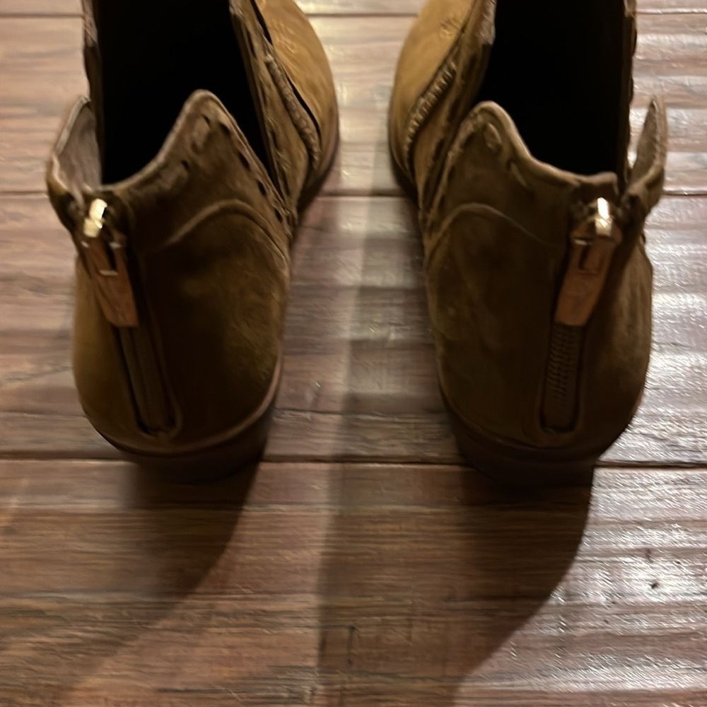 Vince Camuto Women’s Booties - Picture 4 of 11